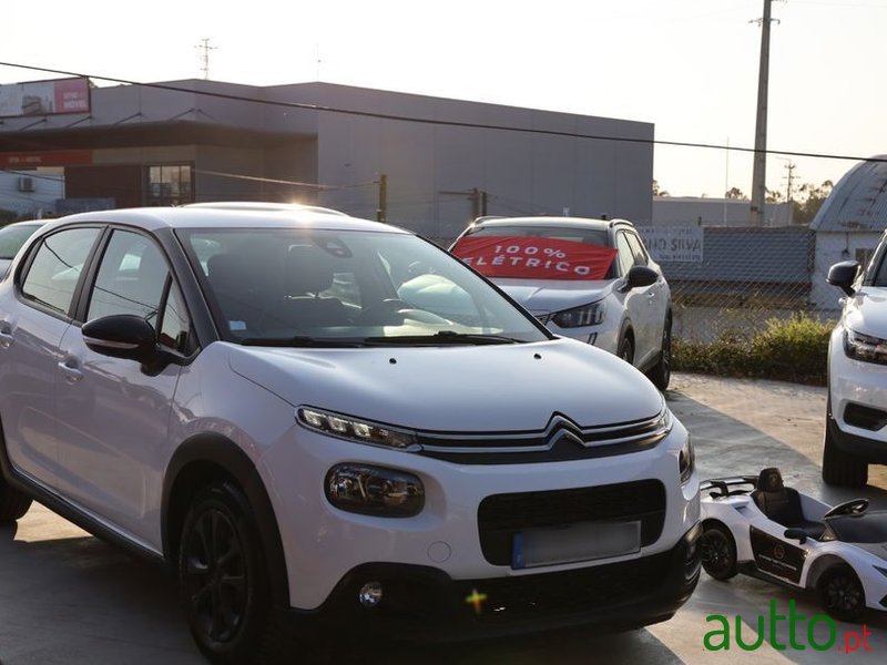 2019' Citroen C3 photo #2