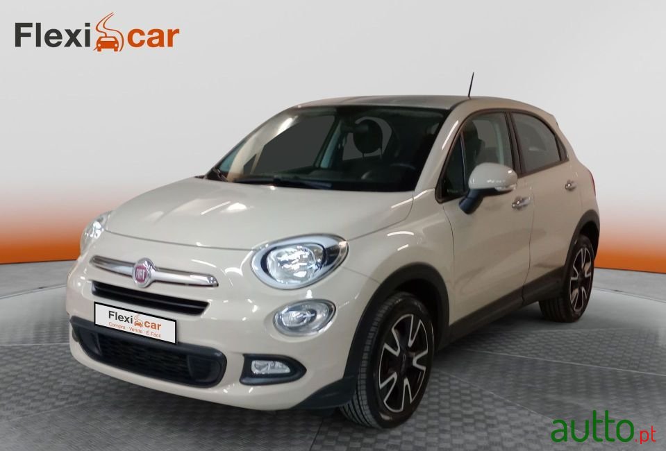2017' Fiat 500X photo #5