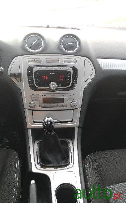 2009' Ford Mondeo photo #1