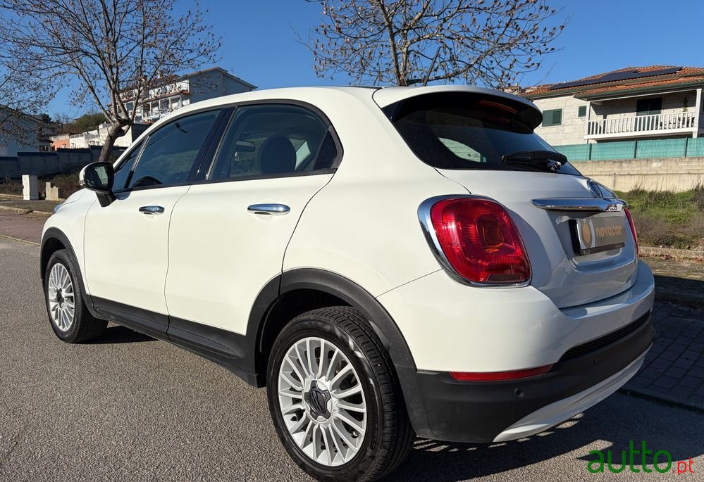 2017' Fiat 500X photo #3