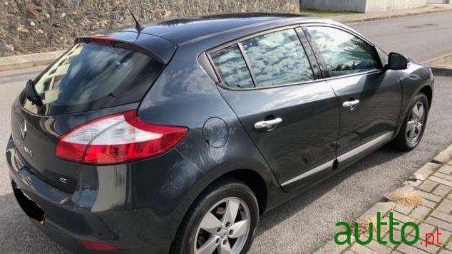 2010' Renault Megane 1.5 Dci photo #4