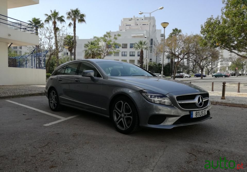 2015' Mercedes-Benz Cls-220 photo #1