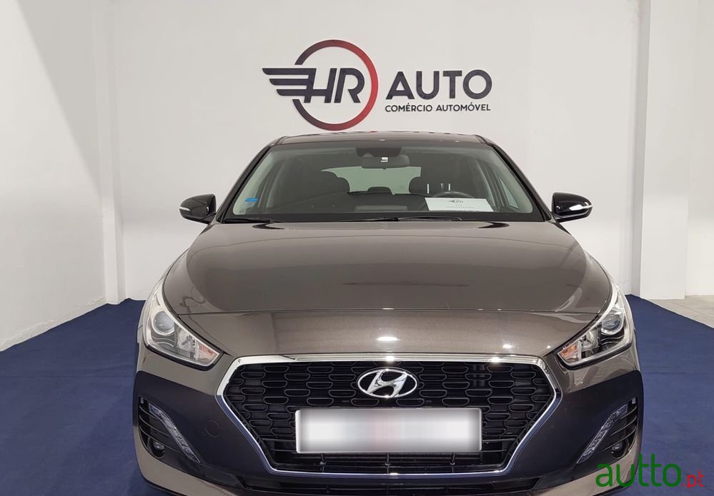 2019' Hyundai i30 photo #1