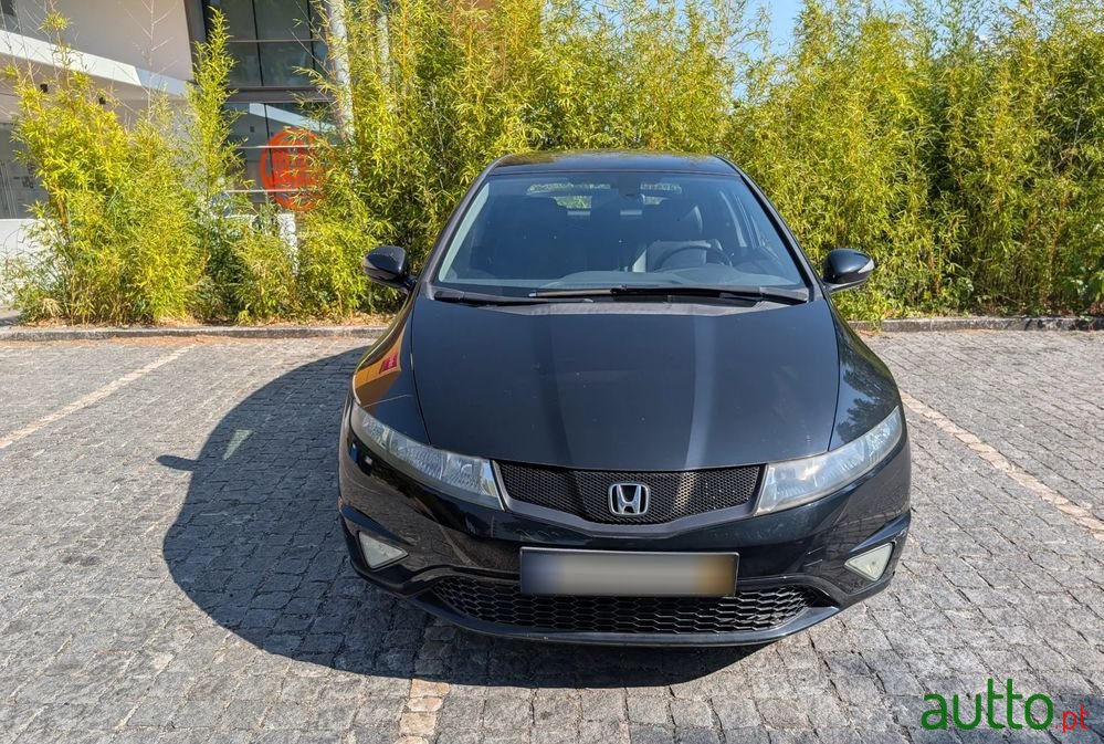 2011' Honda Civic 1.4 I-Vtec Comfort photo #1