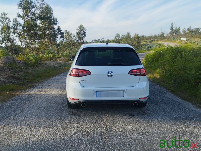 2013' Volkswagen Golf photo #4