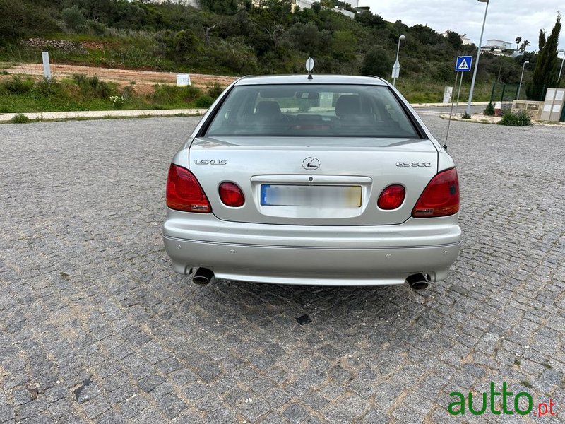 2003' Lexus GS Standard photo #6