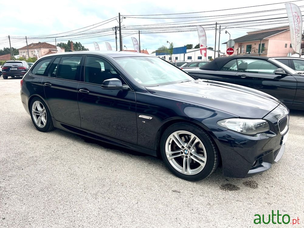 2013' BMW Série 5 D Pack M photo #3