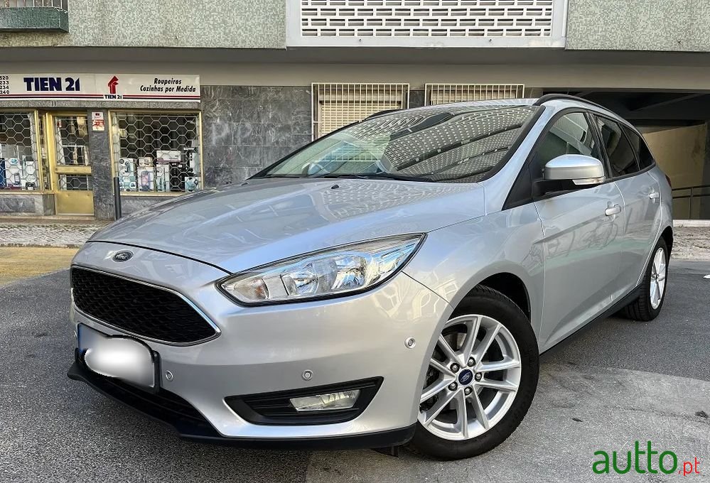 2018' Ford Focus Sw photo #1
