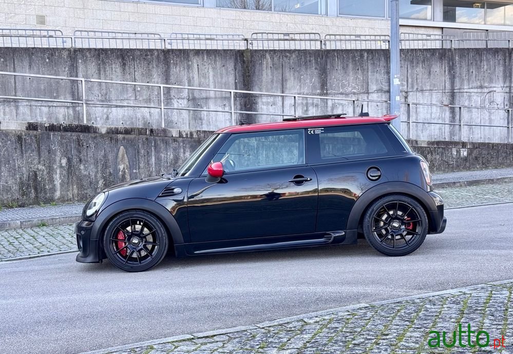 2012' MINI John Cooper Works 3 Portas photo #6