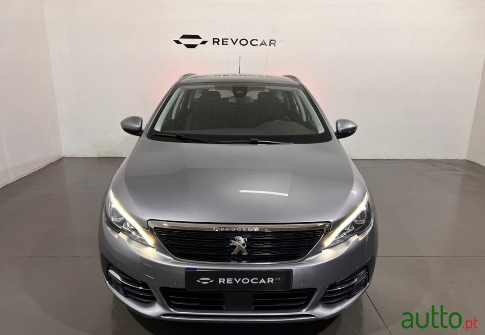 2018' Peugeot 308 Sw photo #3