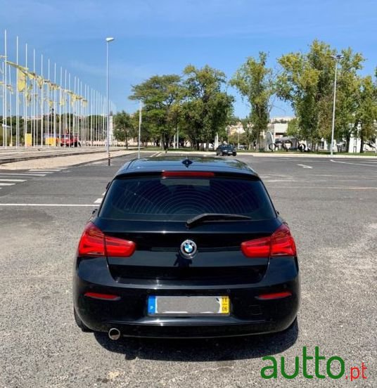 2016' BMW 116 116D photo #4