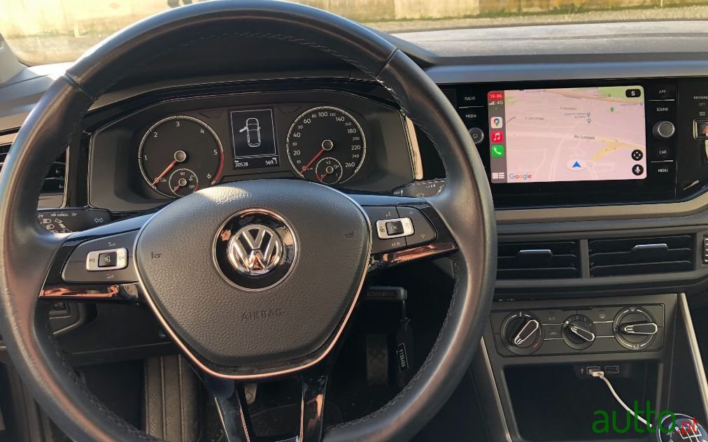 2019' Volkswagen Polo photo #3