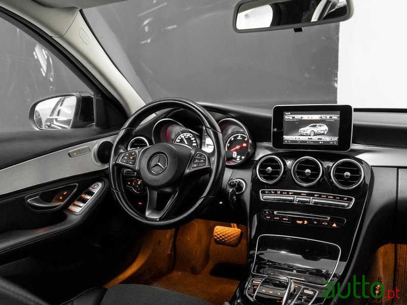 2015' Mercedes-Benz C-220 photo #5