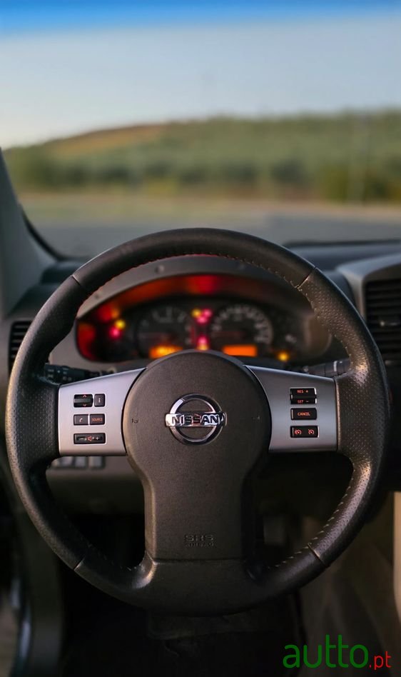 2014' Nissan Navara 2.5 Dci Kc Se 4Wd photo #6