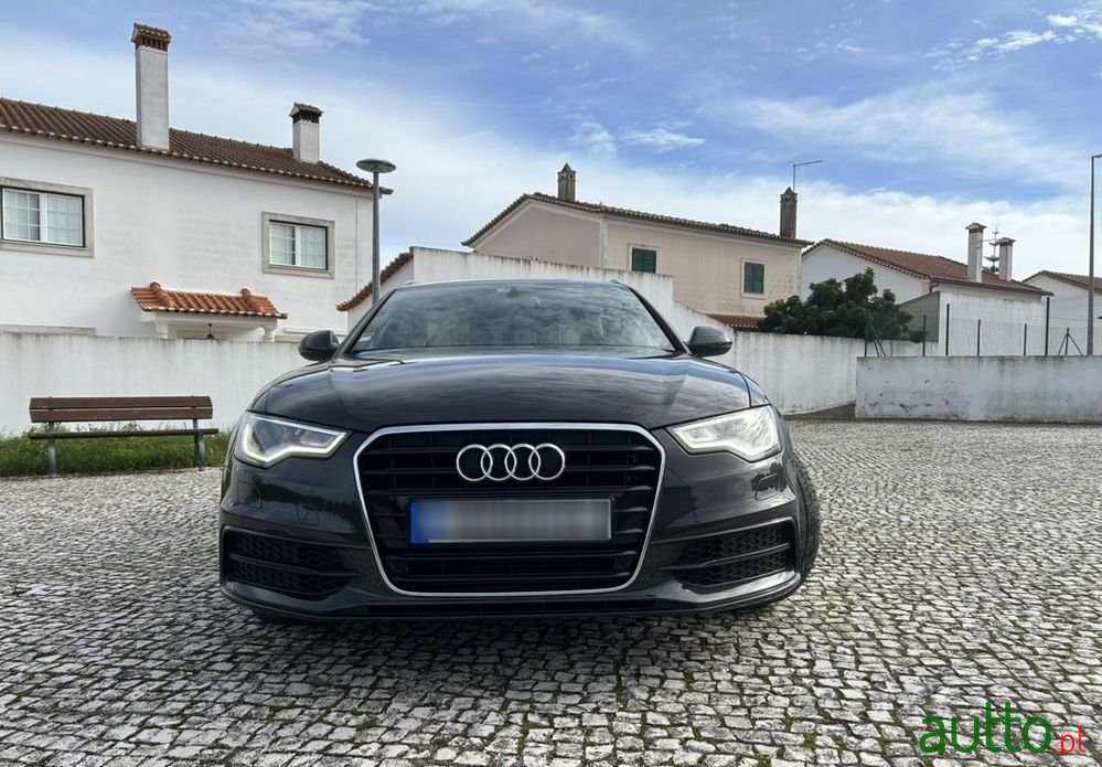 2012' Audi A6 Avant photo #1