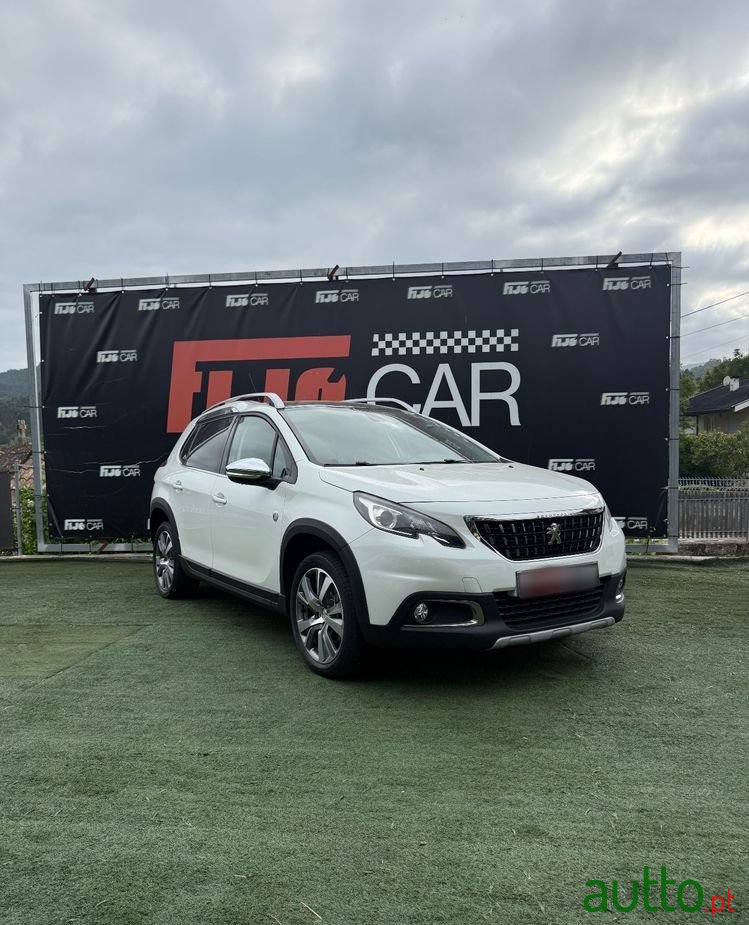 2016' Peugeot 2008 photo #2