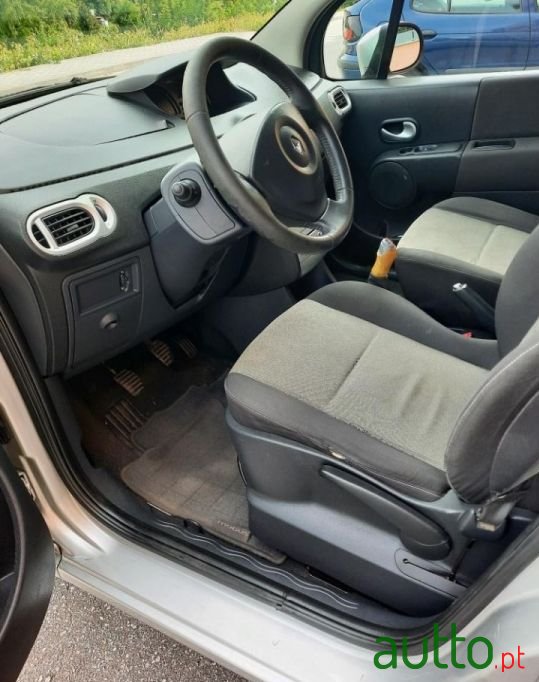 2008' Renault Modus photo #3