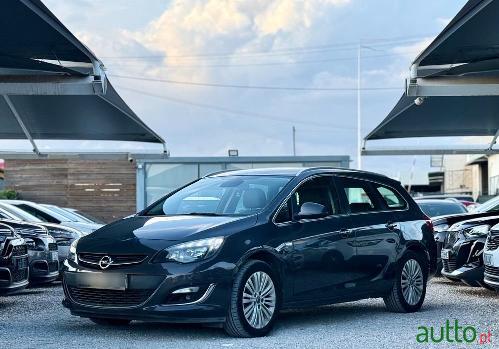 2015' Opel Astra Sports Tourer photo #2