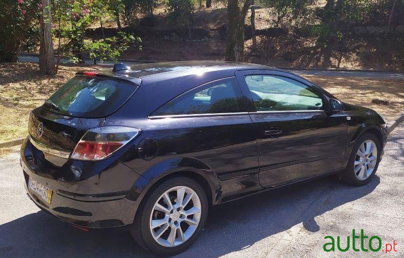 2008' Opel Astra Gtc photo #2