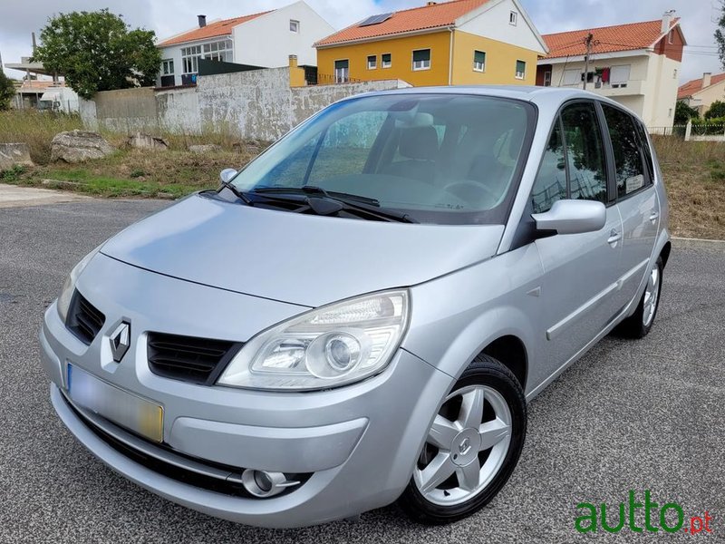 2007' Renault Scenic photo #1