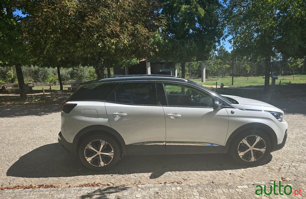 2017' Peugeot 3008 photo #6