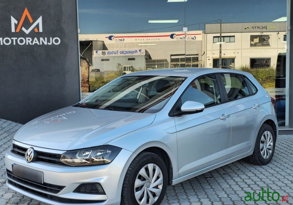 2019' Volkswagen Polo 1.0 Trendline photo #1