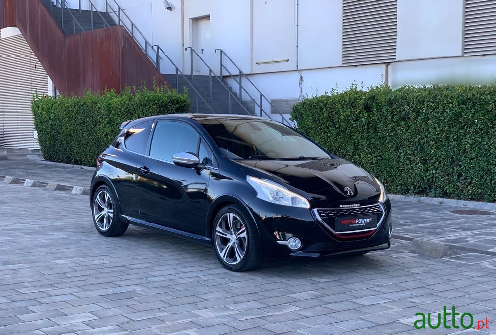 2013' Peugeot 208 1.6 Thp Gti photo #1