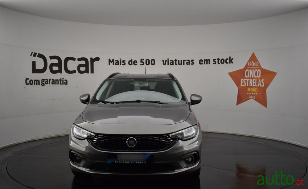 2019' Fiat Tipo Station Wagon photo #2