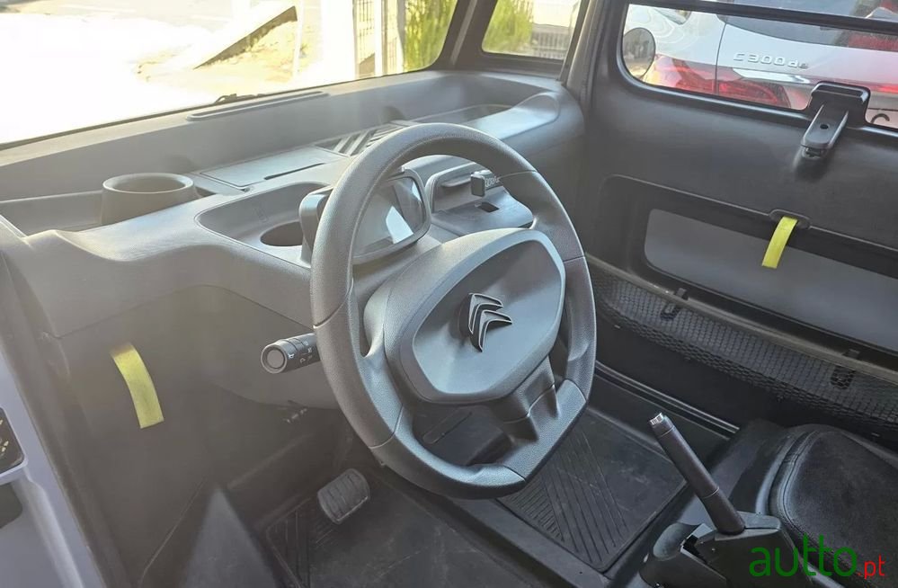 2024' Citroen Ami Standard photo #6