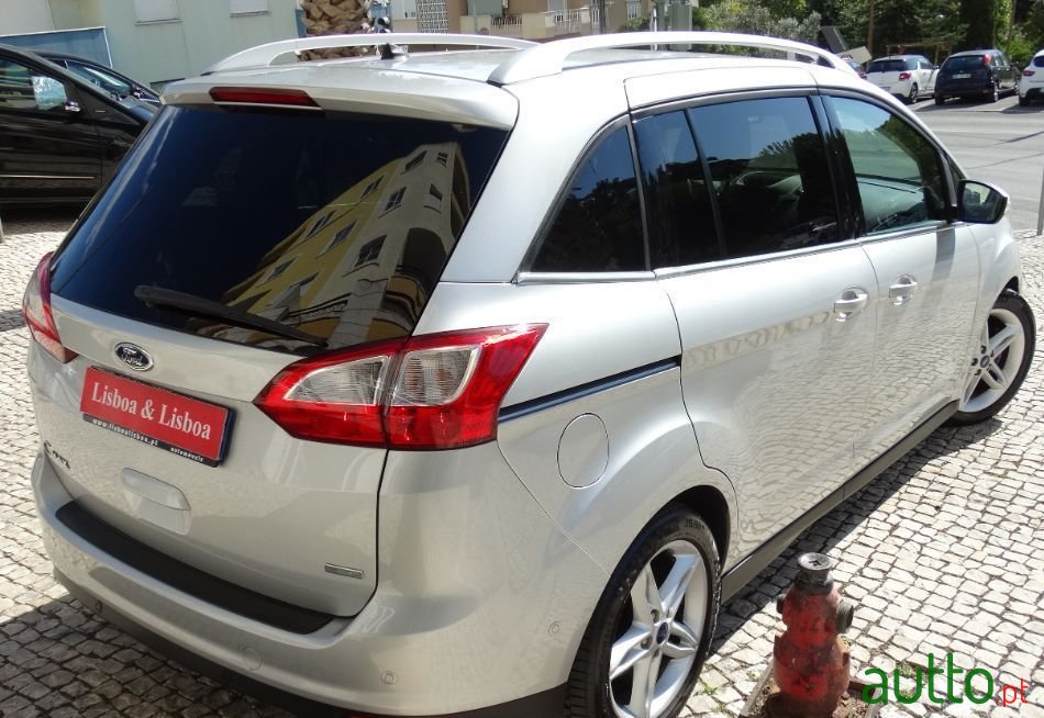 2016' Ford Grand C-MAX photo #3