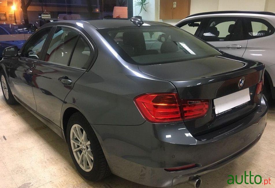 2015' BMW 316 D photo #1