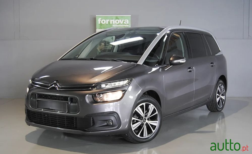 2018' Citroen C4 Grand Picasso photo #3