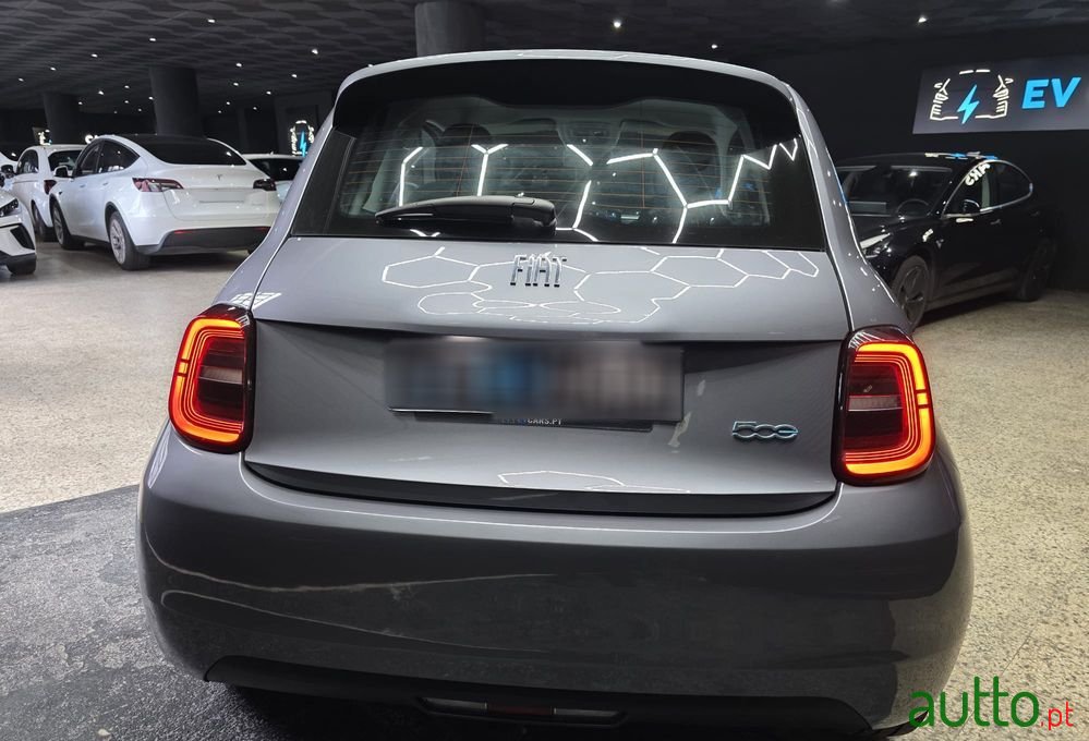 2023' Fiat 500e 42Kwh Icon photo #6