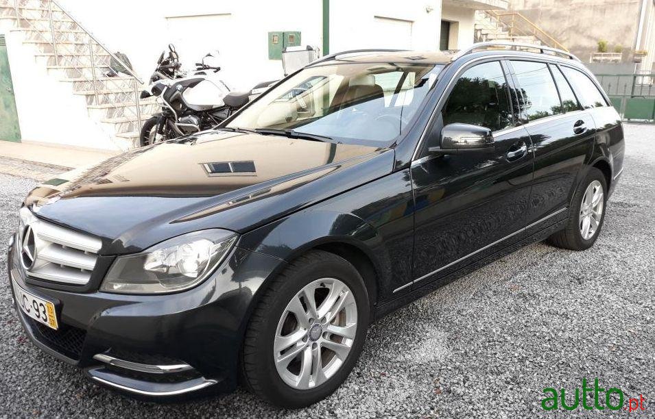 2013' Mercedes-Benz C-220 photo #4