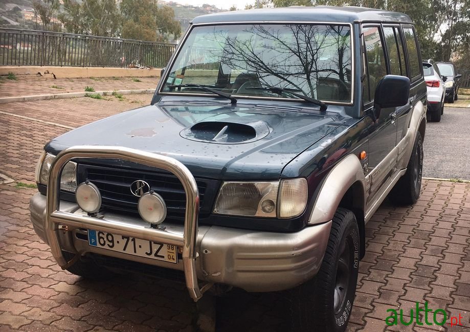 1998' Hyundai Galloper photo #1