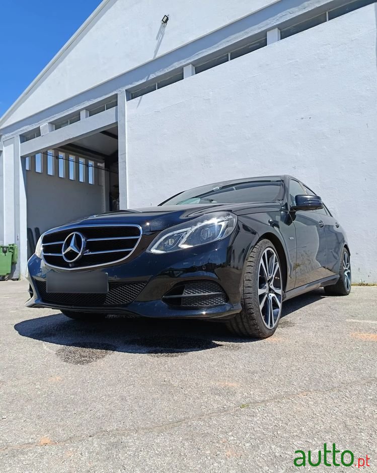 2015' Mercedes-Benz Classe E photo #1
