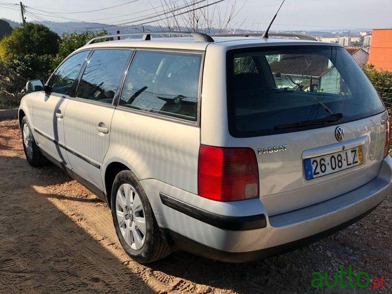 1998' Volkswagen Passat Variant photo #3