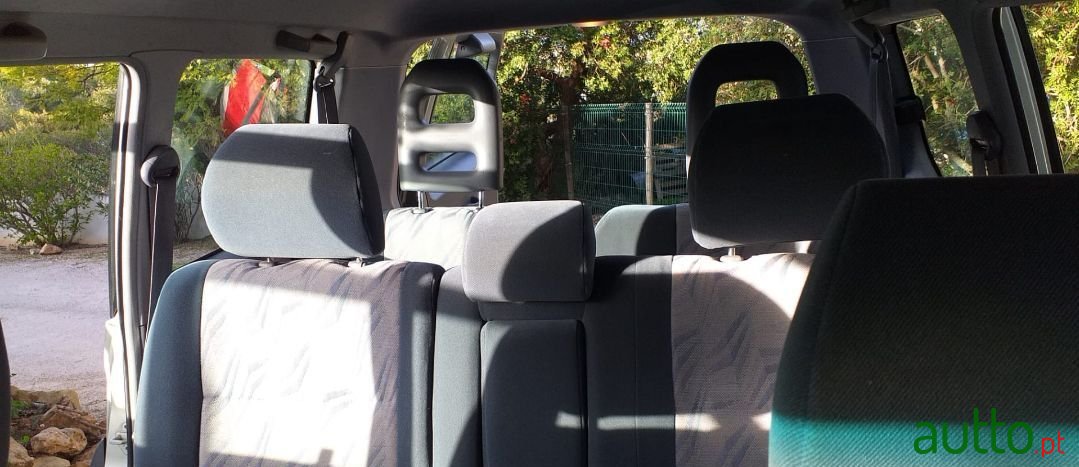 2000' Toyota Land Cruiser photo #5