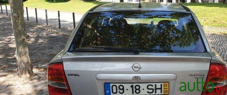 2001' Opel Astra 1.7 Dti photo #2