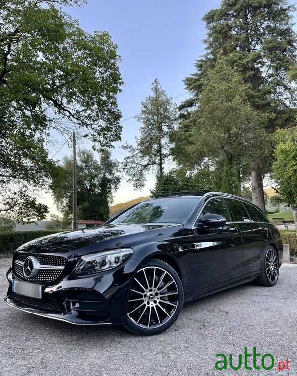 2019' Mercedes-Benz C 300 De Amg Line photo #1