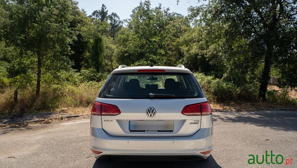 2015' Volkswagen Golf Variant photo #5