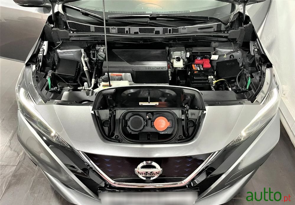 2022' Nissan Leaf N-Connecta photo #3