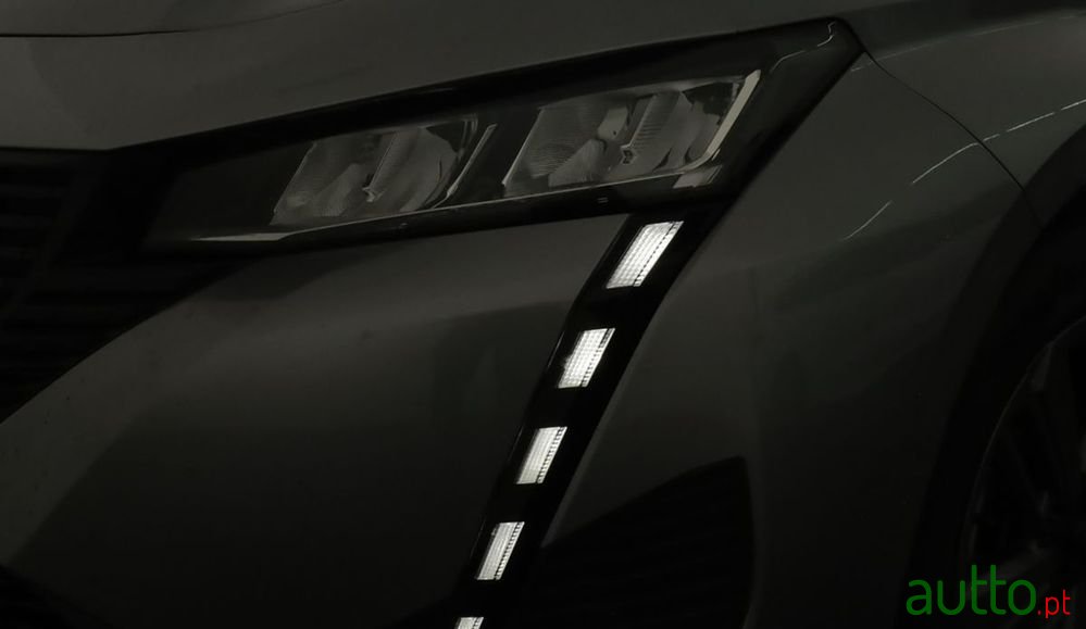 2024' Peugeot 308 photo #6