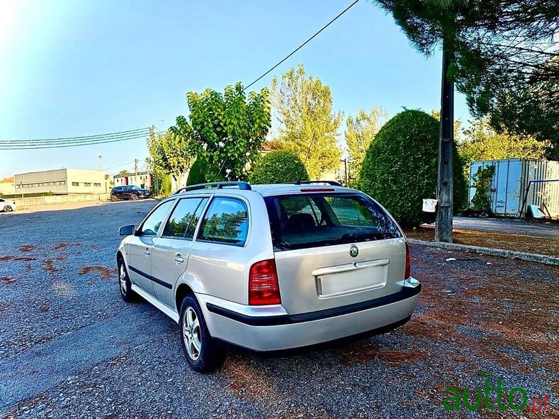 2000' Skoda Octavia Break photo #5