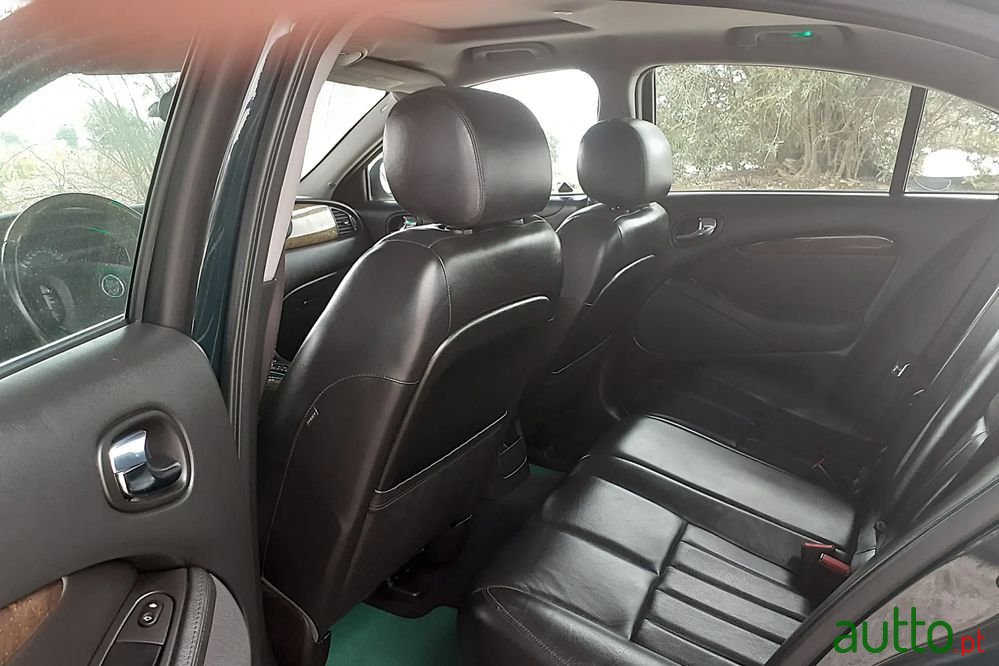 2003' Jaguar S-Type 2.5 V6 Executive photo #6