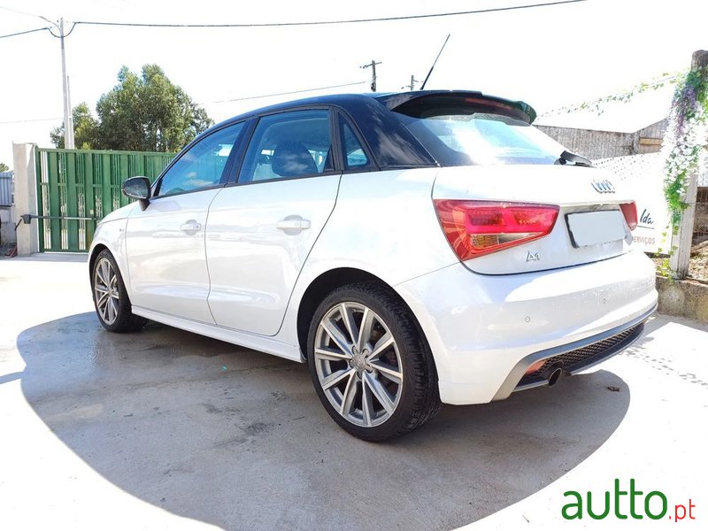 2015' Audi A1 Sportback photo #6