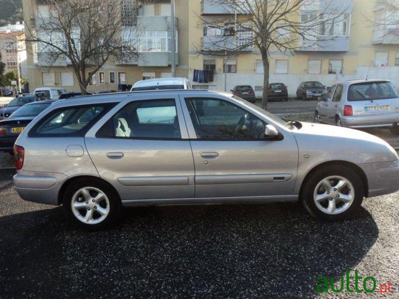 2003' Citroen Xsara Break Hdi photo #2