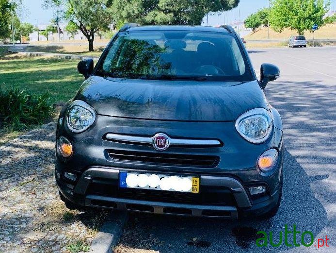 2016' Fiat 500X Cross photo #2