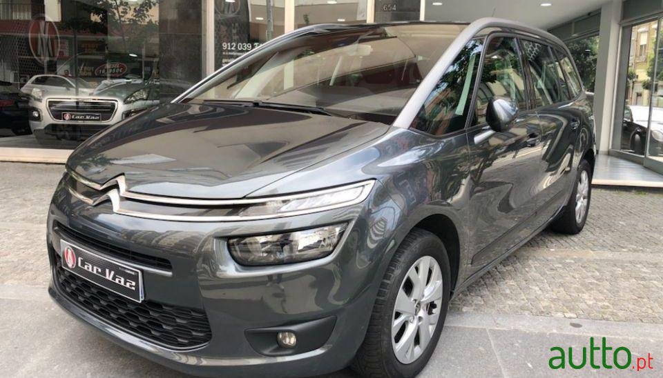 2014' Citroen C4 Grand Picasso photo #1