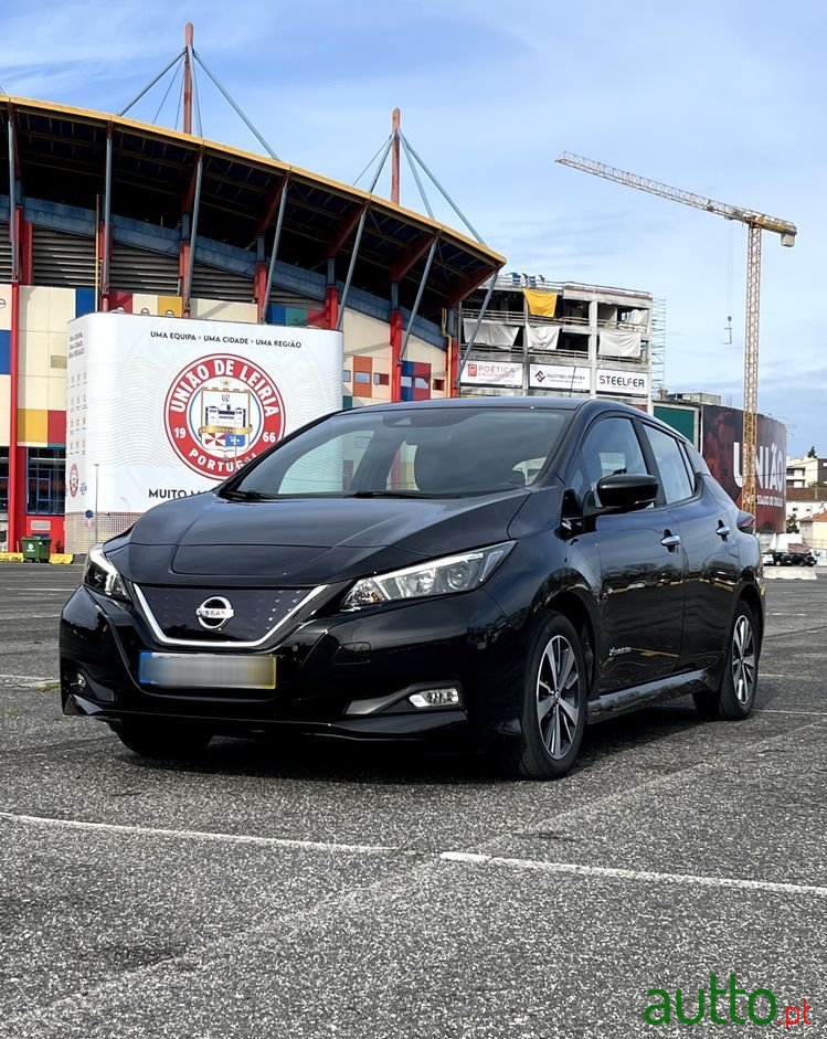 2018' Nissan Leaf N-Connecta photo #2